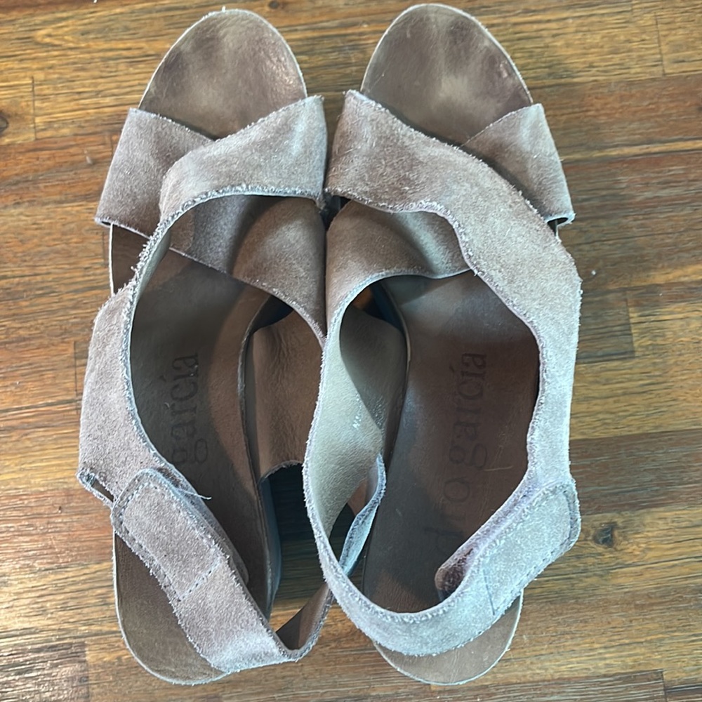 Pedro Garcia‎ Tan Suede Platform Sandals - Size 41 11 - Picture 12 of 12